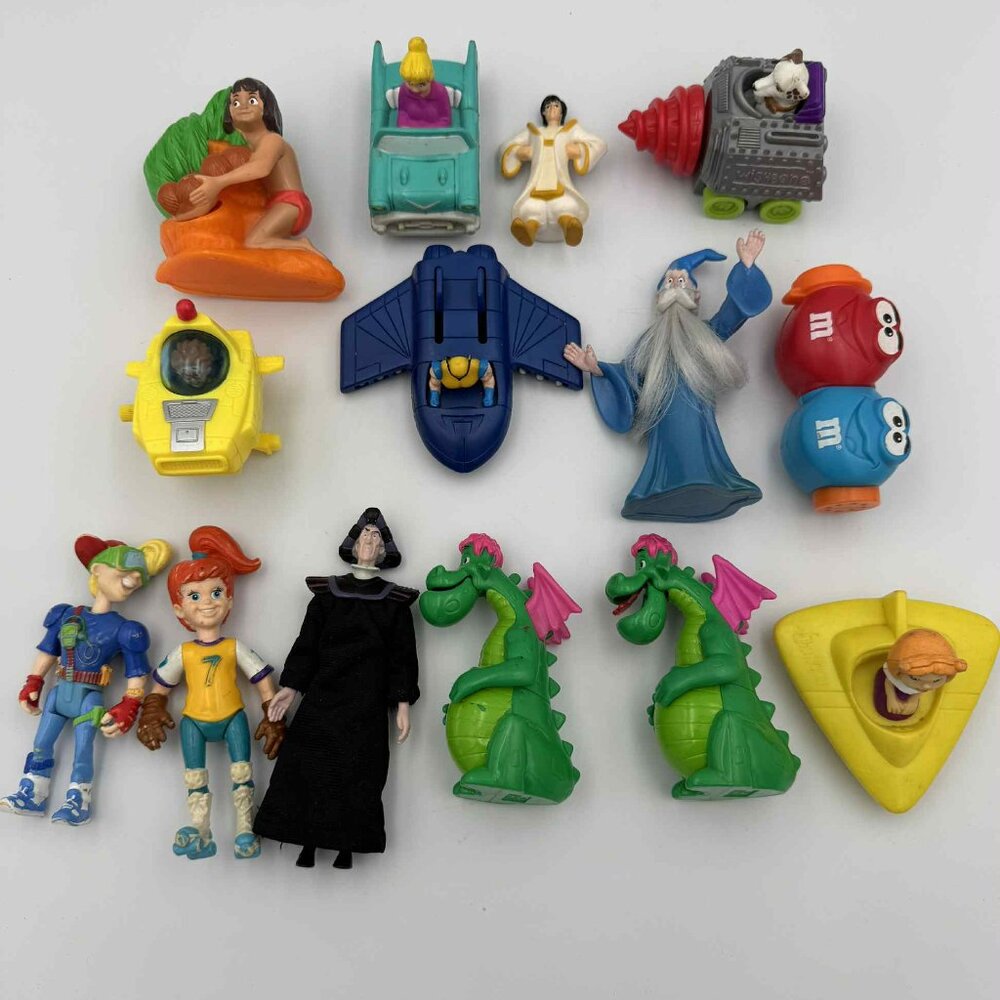Vintage Burger King Kids Club Toys Lot‎ 90s Figures Vehicles Dragons M&M Merlin
